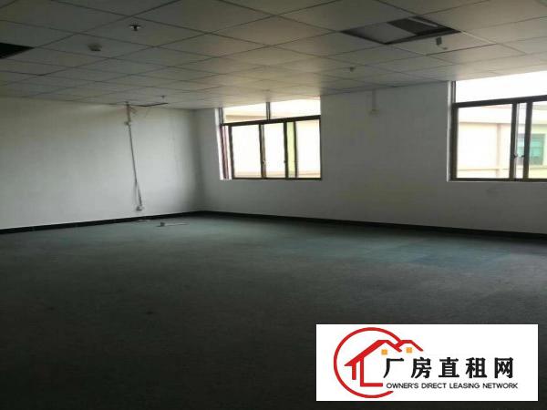  寮步原房东独院标准厂房1350出租，交通方便，面积足够无公摊