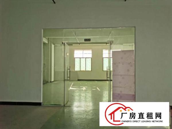  急租！寮步刚搬空仓库350平出租交通方便实际面积无公摊
