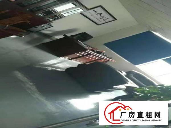  寮步岭厦即将空出二楼整层600平方，精装修，九成新