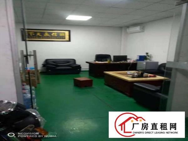  现成装修二楼标准厂房出租