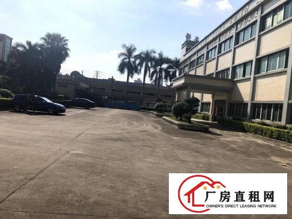  大型工业区形象的标准厂房分租三楼