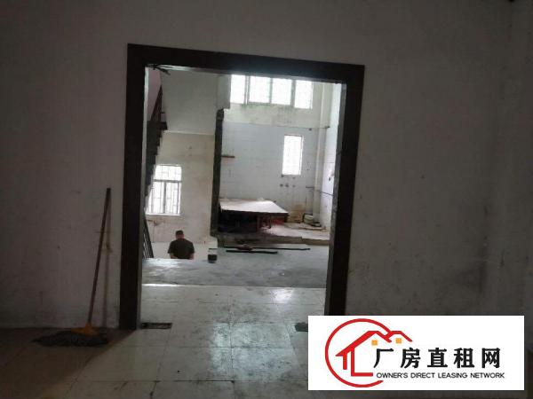  私人放租，直接業主，四個鋪面，兩層連天臺