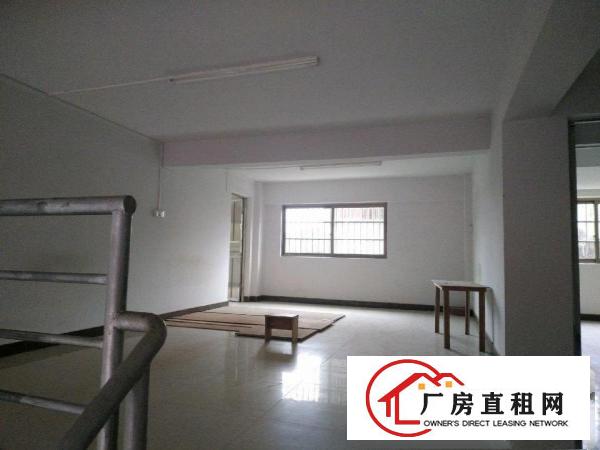  房东直租：小型加工厂（仓储）270平方石排水贝邓屋饭堂附近