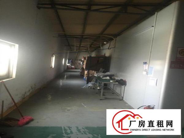  石排大道旁无尘车间，水电齐全，4楼，有电梯
