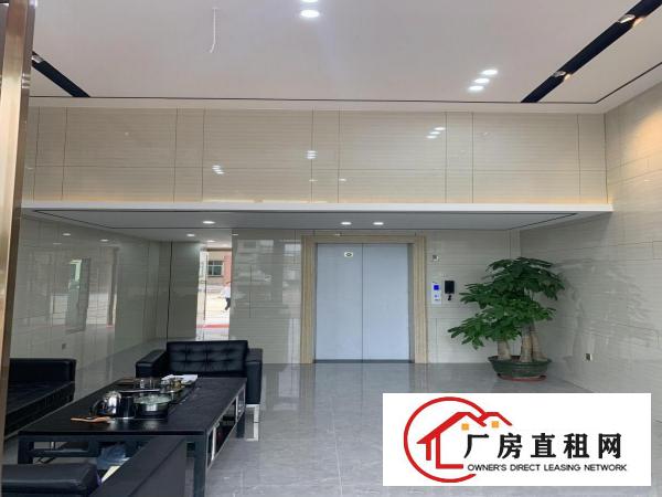  石排龙腾路边花园式厂房三楼300平米招租现成水电装修研发办公