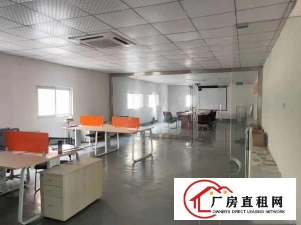  石排工业园内独院厂房5600平方出租,空地超大，交通便利
