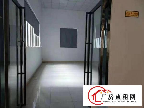  无公摊！自己用不完分租1楼1200平方现成办公室地坪漆