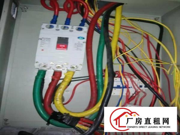  大朗原房东厂房出租一楼二楼各1100平带装修有行车
