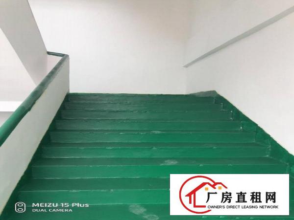  石碣镇刘屋楼上厂房招租全新电梯水电现成原房东合适各种小加工