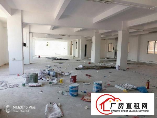  石碣镇刘屋楼上厂房招租全新电梯水电现成原房东合适各种小加工