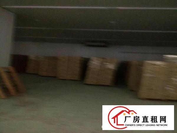  洪梅道滘业主小型厂房直租,水电齐全,现成装修