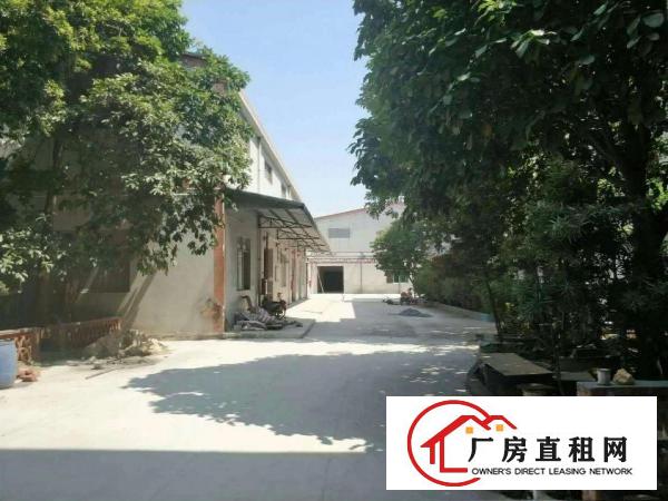 出租万江万江中心万江业主小型厂房仓库直租,水电齐全,现成装修