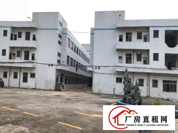  万江1200厂房平出租内有简单装修，有现成线路到门口，配