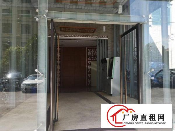 万江滘联新出标准厂房一楼360平方，带现成办公室