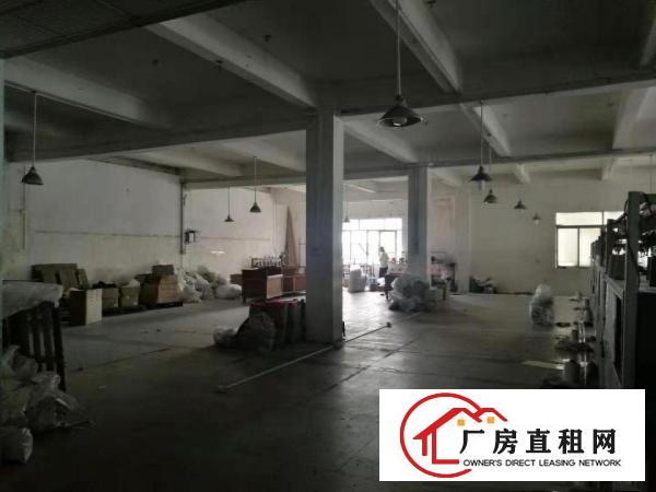  万江简沙洲现成装修，3吨货梯厂房出租