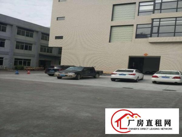 道滘镇原房东标准厂房，单一层。现成办公室装修豪华，价格优惠。