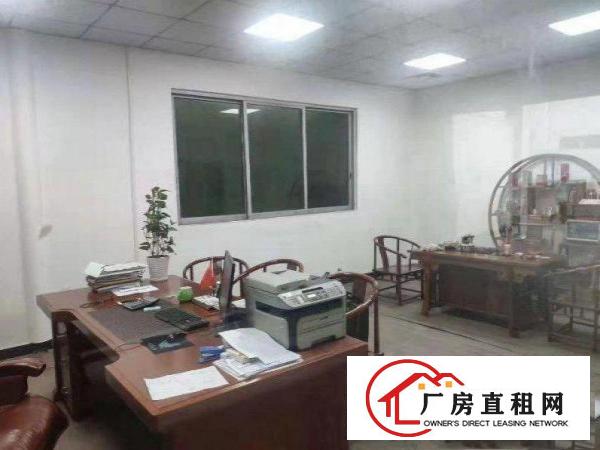  厚德单一层独门独院滴水八米900平方厂房招租