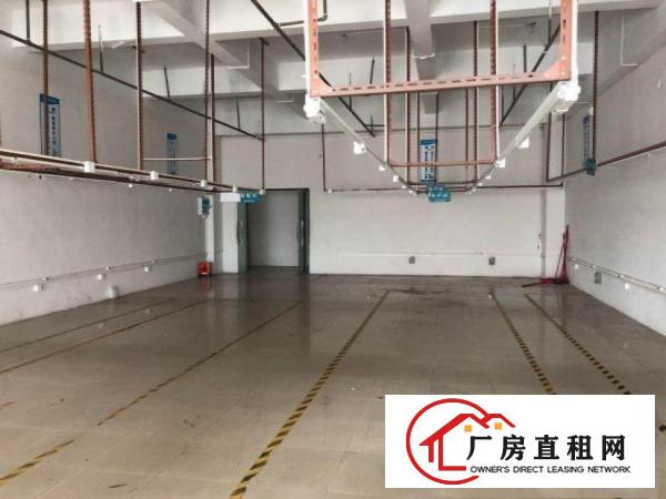  兴隆新出！楼上750平精装修厂房出租