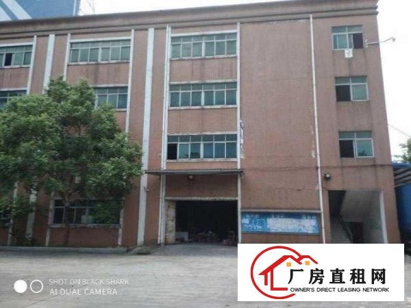  现成家具环评厂房，有喷油房，直接可拎包生产。