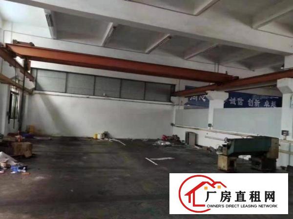  斗朗工业区一楼960平方带5吨航车现成办公室水电齐全