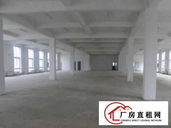  中堂工业园厂房楼上1500平米带装修厂房出租有电梯，水电线路