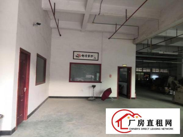 湛翠工业区原房东出租，1楼1300平5米高带装修水电到位