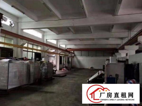  出租中堂东向一楼960平方带5吨航车现成办公室水电齐全