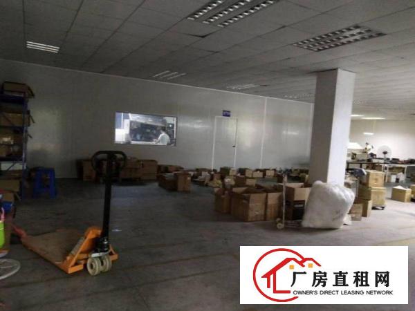  横岗华侨新村社区带装修二楼厂房680平方，可分租
