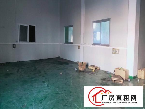  新出！平湖华南城西门边上工业园168平方带办公室装修厂房急租