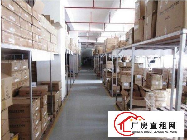  精装办公区外加电子料和成品仓库，部分办公设备可直接使用