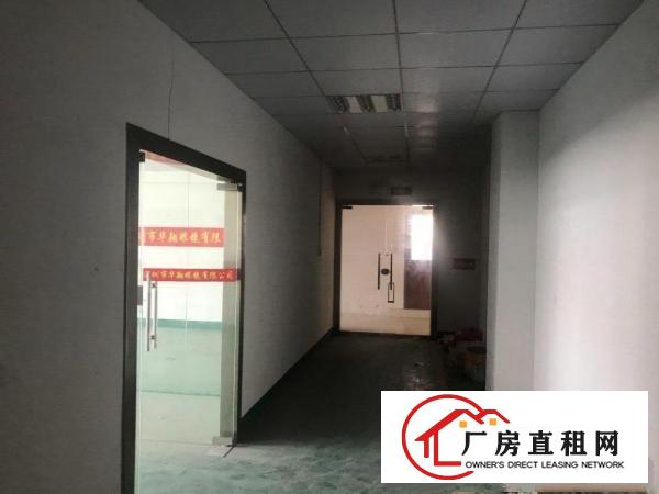  横岗安良万俊隆旁边楼上带装修厂房出租