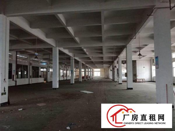  横岗189工业园新出一楼厂房800平方，线路齐全，空地大