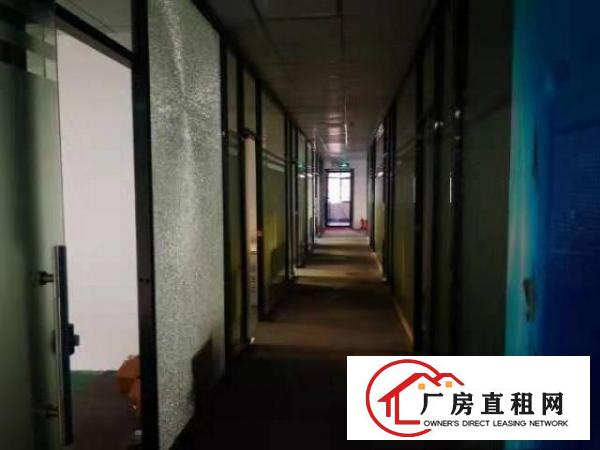  横岗荷坳地铁口实际面积出租3060平方厂房仓库办公。