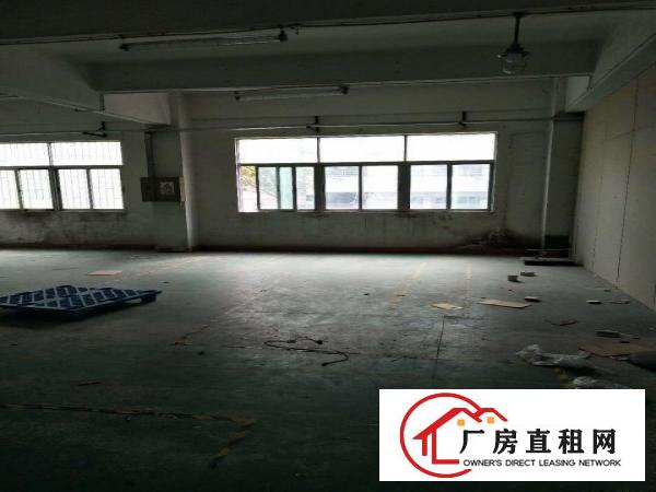  横岗天虹附近三楼160平米小厂房出租带装修