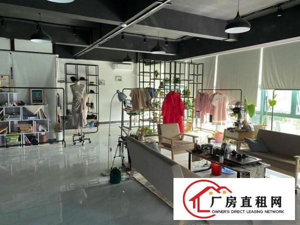  六约地铁站后面精装修厂房260平出租