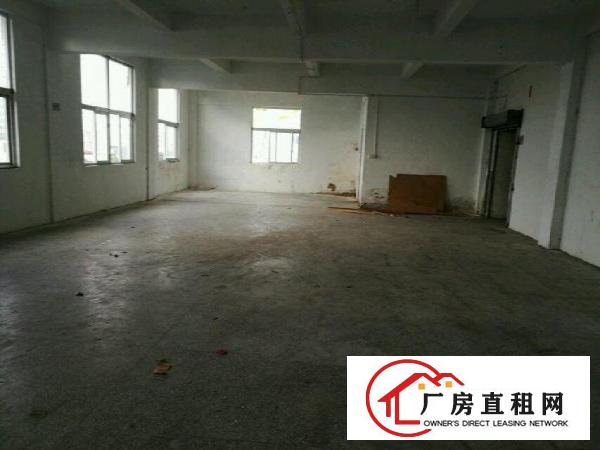  横岗地铁站500平米小型加工厂房低价出租