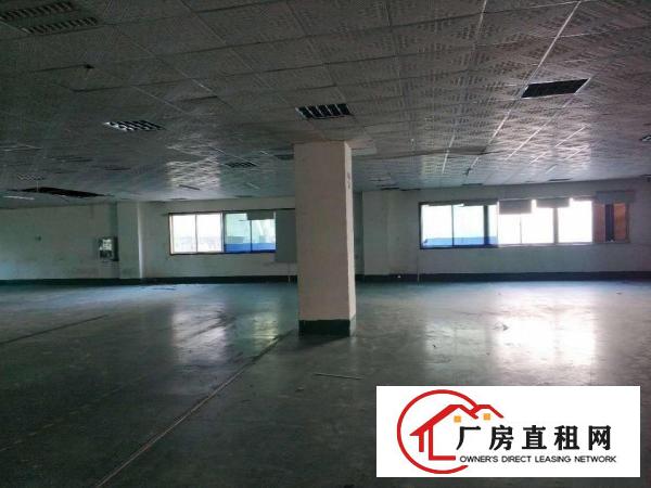  出租龙岗区横岗坳背2楼2500平空地超大.可带宿舍