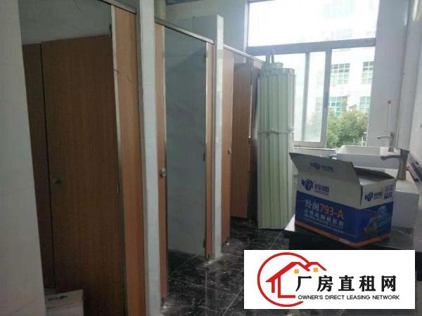  横岗荷坳花园厂房2楼1750平，形象非常好