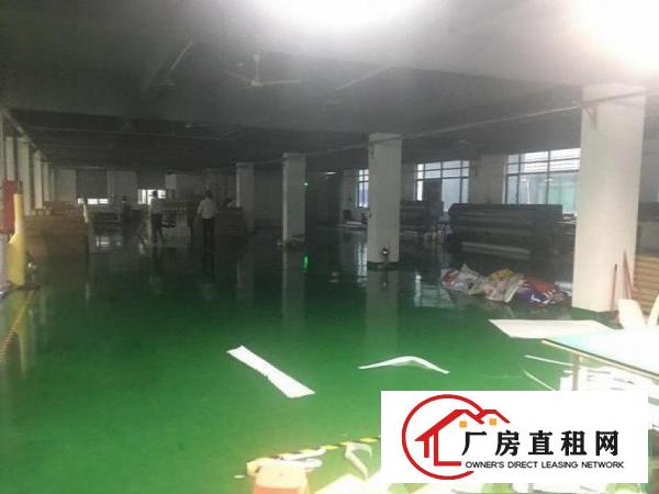  横岗四联楼上整层1050平米豪华装修厂房出租，价格便宜