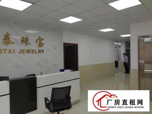  六约珠宝圆现成新装修1200平转租