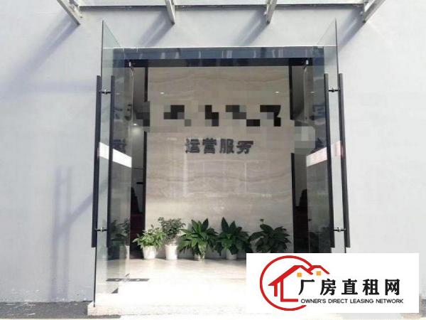  横岗1000平带装修办公仓库厂房空地大，有卸货平台