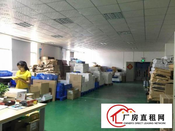  横岗荷坳一二楼780平实际面积带装修厂房整层招租（可分租）