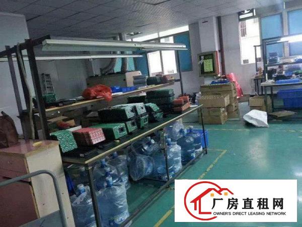  龙岗地铁口原房东厂房出租1480平带装修空地大可分租