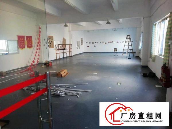  横岗荷坳地铁站独院精装修1200平米厂房出租