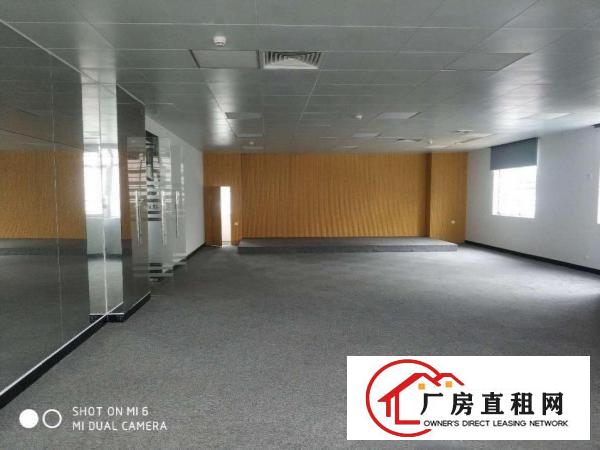 横岗地铁口村委独门独院办公大楼3600平无公摊企业总部，教育