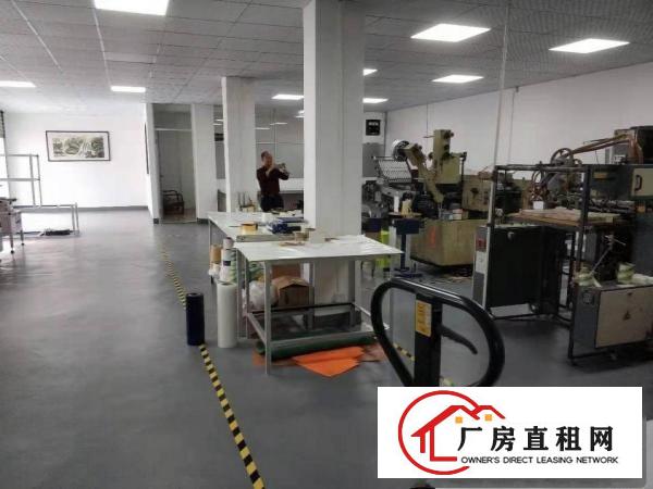  横岗荷坳地铁口厂房一二楼300，600,900平米