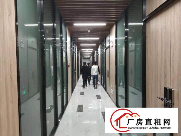  六约地铁口电商办公室，只租33元一平方