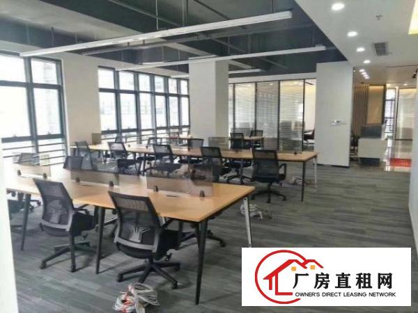  出租龙岗区横岗地铁站红本房租期10年新装修..