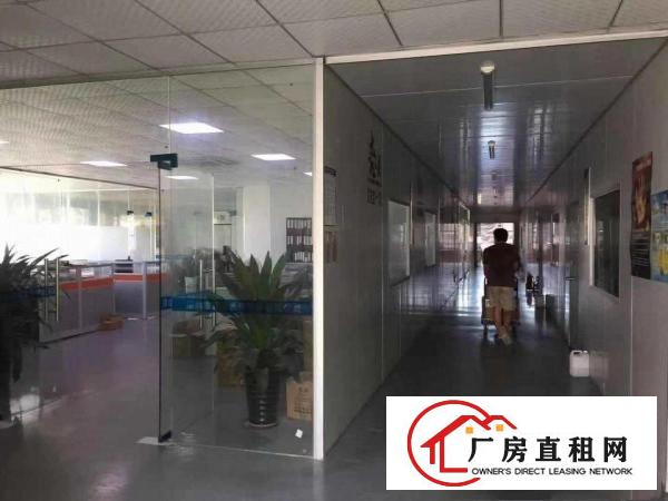  横岗盐田标准厂房二楼790平米带装修办公水电齐全