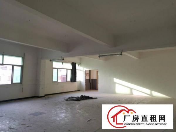  龙岗区横岗永湖地铁站小面积厂房出租，100平起租